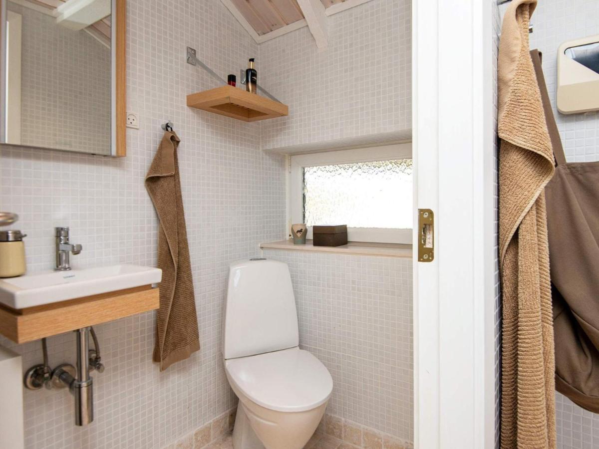 7 Person Holiday Home In R M Vesterhede Eksteriør bilde