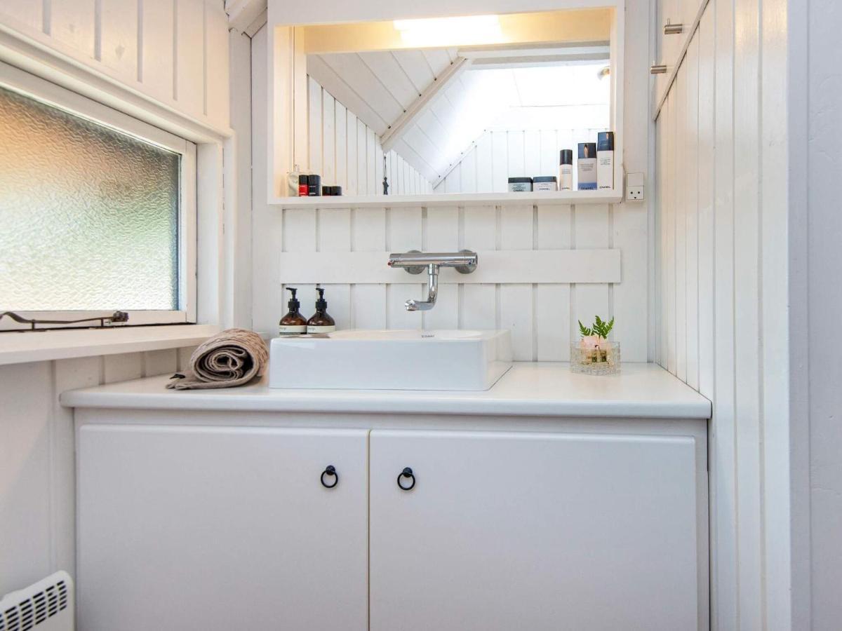 7 Person Holiday Home In R M Vesterhede Eksteriør bilde